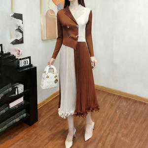 Elegante Vestido Midi Plisado con Bloques de Color y Cuentas Tejidas para Mujer, Venta al por Mayor de Ropa de Verano - Product Image 2