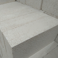 Briques de mullite légères, hautement réfractaires, Al2O3 75%, densité apparente 2,7 g/cm³, réfractarité 1770-2000°C pour verre sans alcali