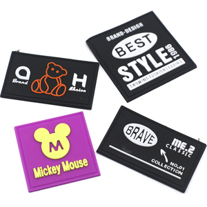 Accesorios de ropa de muestra gratis, parches de goma suave de PVC de transferencia de calor, Parche de goma personalizado para ropa - Product Image 4