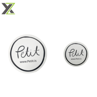Étiquettes rondes noires personnalisées, autocollants en papier, étiquettes d'emballage adhésives en vinyle imprimées de logo de marque de vêtement
