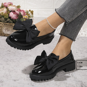 Large Size British Style Slip-on Low Top Shoes Winter Fashion Bows Thick Sole Small Leather Shoes for Women 43 - Product Image 2