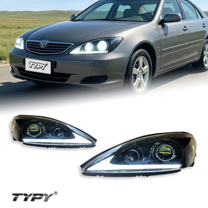 Conversions de phares à LED pour Toyota Camry 2003-2005 avec feux de jour et clignotants séquentiels. - Product Image 1