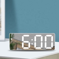 Réveil Miroir LED Haute Qualité, Nouveau Design, Horloge de Table Digitale Tendance pour Chambre avec Calendrier