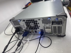 Servidor en Torre T160 Compatible con 3 Discos Duros/SSD SAS/SATA de 3.5 Pulgadas, 3 Discos Duros/SSD SAS/SATA de 3.5 Pulgadas + 2 Discos Duros/SSD SAS/SATA de 2.5 Pulgadas - Product Image 2