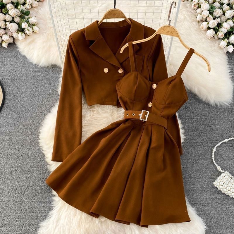 2026 Women Retro Suit Short Coat Age Reduction Two Sets of Strapless Halter  Skirt Clothing| Alibaba.com