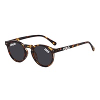 Lunettes de soleil classiques légères, style rétro, monture noire intégrale, verres polarisés UV400, matériau TAC, protection solaire