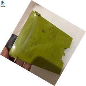 Sensor PNOZ Mc4p 773711 Nuevo y Original en Stock en Almacén, Controlador de Programación PLC - Product Image 1