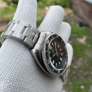 Meilleure vente <span class=keywords><strong>STEELDIVE</strong></span> Brand SD1970 Montre de plongée mécanique à lunette en céramique lumineuse bicolore améliorée NH35 200m - Product Image 3