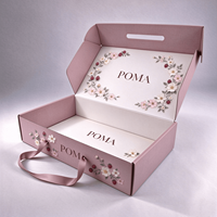 Boîte d'expédition en carton en vrac, boîte à courrier imprimée, boîte en carton ondulé rose à motif floral et baies, directement de l'usine, pour les marques de cosmétiques et de vêtements
