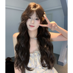 วิกผมยาวหยิกสีดำชา ทำจากเส้นใยคาเนคาลอน  ดูเป็นธรรมชาติ  แบบเต็มศีรษะ สำหรับสไตล์โลลิต้า - Product Image 4