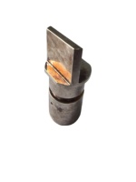 Base de connexion de buse laser en acier inoxydable usinée CNC multi-étapes par électroérosion à fil, avec goupille d'alignement pour assemblage de laser à fibre