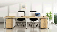 Ensemble bureau et chaise de bureau, poste de travail multi-personnes, bureau d'ordinateur avec écran, bureau pour employés, ensemble de mobilier de bureau