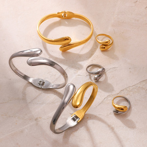 European American Style Bracelet <b>Set</b> Gold Silver Water Droplet Design Unisex Jewelry Gift Titanium Steel Ring And <b>Bangle</b> - Product Image 2