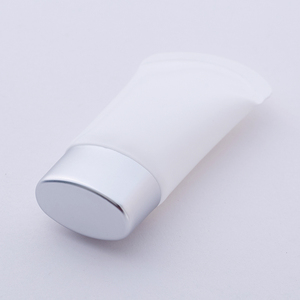 Private Label SPF50 lozione per la protezione solare cura del corpo del viso sbiancante protezione UV a lunga durata crema solare tubo per il trucco della vita comune - Product Image 3