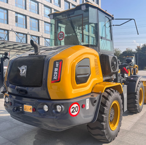 Chargeuse sur pneus originale Xuzhou 1,8 tonne, mini-chargeuse compacte XC918HST en stock avec moteur Yanmar - Product Image 4