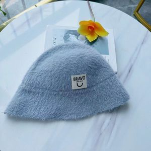 Chapeau Bob Femme en Polaire Bravo Mink – Chaud et Tendance pour l'Automne et l'Hiver – Beige, Gris, Noir, Camel, Rose, Bordeaux - Product Image 5