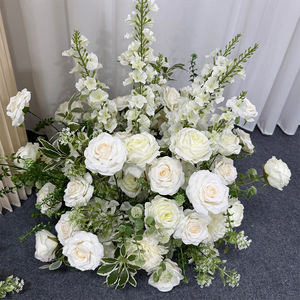 精美的白玫瑰和绿色植物人造花球绢花庆祝节日 - Product Image 2