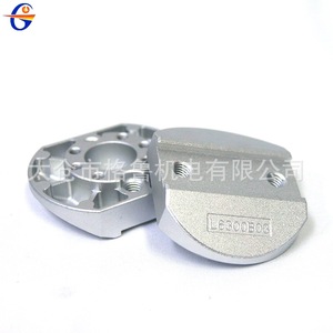 Support de torche de soudage OTC L6300B03 pour positionneur de soudage robotisé - Product Image 3