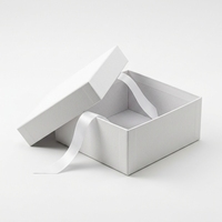 Boîte d'emballage rigide personnalisable en papier pour bijoux, vente en gros premium, logo gaufré personnalisé, impression feuille d'or, fermeture magnétique, recyclée