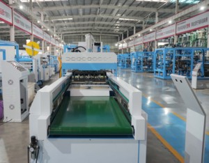 ماكينة صنع الحقائب من القماش غير المنسوج صناعية عالية السرعة ZXL-A800 - Product Image 2