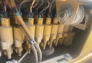 Mini Excavadora CAT302 de 2 Toneladas Usada Maquinaria de Oruga Excavadora Cat302 Usada de 2 Toneladas - Product Image 6