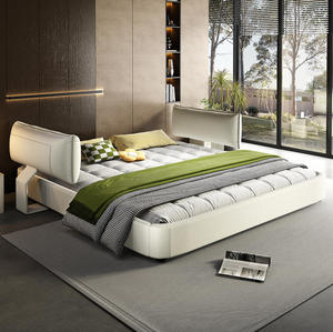 Cadre de lit King Size Cloud avec tête de lit rembourrée surdimensionnée et mobile, lit rembourré en chenille avec coins arrondis - Product Image 1