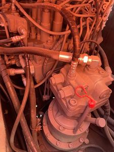 Excavadora Usada Hitachi ZX130 de Alta Configuración y Bajo Precio, Control Inteligente, 13 Toneladas, Cucharón de 0.56-0.65m, Potencia de 75kW, Modelo 2022 - Product Image 6