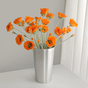 Cinq fausses coquelicots islandais en polyester pour décorer le salon et la table à manger - Product Image 2