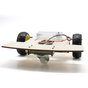 Voiture télécommandée R3W7 en bois 2.4G à trois roues, kit scientifique DIY pour enfants, jouet éducatif pour projet STEM - Product Image 2