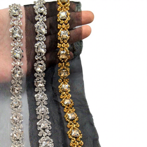 Nouveauté : Chaussures, chapeaux, sacs et accessoires de mariage de luxe, ornés de sequins, de perles et de dentelle, faits à la main - Écologiques - Product Image 5