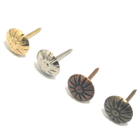 Accessoires de mobilier de luxe modernes : Clous de rembourrage en fer pour canapé, Décoration intérieure, Clous à tête large Chrysanthème XIAOFEI
