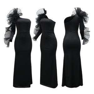 ชุดราตรีเดรสยาวแบบไหล่เดียวประดับระบายแขนเสื้อ ดีไซน์หรูหราสำหรับผู้หญิง - Product Image 4