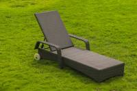 Meubles de ferme d'extérieur modernes Chaise longue en rotin Chaise longue Lit de soleil Piscine Chaise longue de plage pour salle à manger et cour Parc