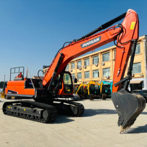 ¡OFERTA ESPECIAL! Excavadora de orugas Doosan DX225 usada, modelo 2024, 22.5 toneladas, cucharón de 0.92m, bomba de rodamientos, gran fuerza de excavación, lista para usar. - Product Image 1