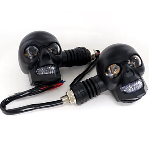 ไฟเลี้ยวรูปหัวกะโหลก 12V LED สองสี ขาวเหลือง สำหรับมอเตอร์ไซค์ กันน้ำ IP67 - Product Image 1