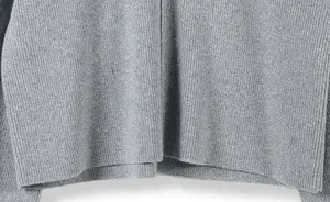 Suéter de manga longa com gola de tartaruga de outono inverno elegante e luxuoso para mulheres, suéter com manga grande e botão, personalizado OEM e ODM 2024