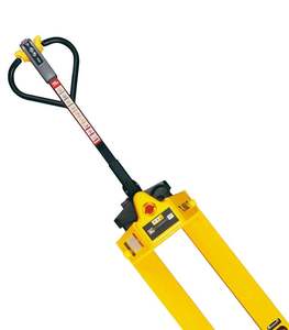 OEM Custom CBD15-XNLI-D1/2 1500kg Semi Automatic Electric Stacker For Small Warehouse <b>Narrow</b> Aisle - Product Image 4