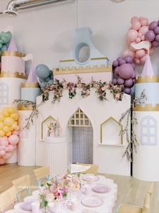 Silla Infantil de Ratán Moderna Hecha a Mano con Características de Seguridad, Asiento Ecológico para Exteriores para Fiestas de Cumpleaños y Eventos - Product Image 5