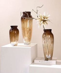 RYLAVA Set di 3 Vasi Moderni in Vetro Ambrato, Vasi Decorativi per Fiori Secchi, Matrimoni e Arredamento Moderno - Product Image 2