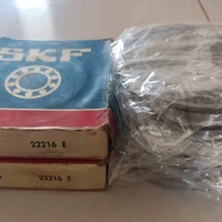 Roulement à rouleaux auto-alignant 22216E pour PLC