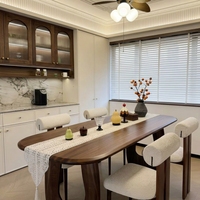 Ensemble de table et de chaises de salle à manger modernes en bois massif pour une utilisation à domicile, meubles de salle à manger