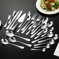 Lots de Couverts en Acier Inoxydable en Gros 1010 : Couteaux, Fourchettes, Cuillères, Cuillères à Dessert, Spatules à Gâteau, Couteaux à Beurre