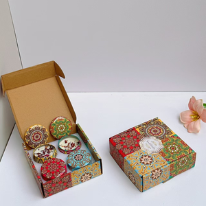 เทียนหอมอโรมาเธอราพีจากขี้ผึ้งถั่วเหลือง ทำมือ ตกแต่งดอกไม้แห้ง กลิ่นหอมติดทนนาน ในโถโลหะ เหมาะเป็นของขวัญงานแต่งงานและวันเกิด - Product Image 4