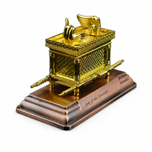 Mini Arche de la Alliance en alliage doré, réplique avec anges, symbole biblique, ornement religieux juif, cadeau de bureau - Product Image 1