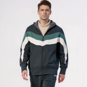 <span class=keywords><strong>Felpa</strong></span> con Cappuccio da <span class=keywords><strong>Uomo</strong></span> Autunnale in Poliestere/Cotone Ecologico, Tessuto Ricamato con Strisce Coordinate - Product Image 2