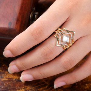 Anello Esagramma alla Moda, Design Geometrico Minimalista ed Elegante, Gioiello da Donna per Uso Quotidiano - Product Image 6