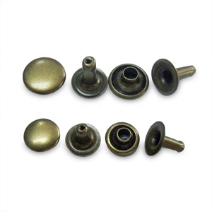 Bouton-rivet décoratif personnalisé en laiton massif, demi-coupelle creuse, à double tête de clou, en métal cuivré - Product Image 1