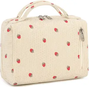 女性のためのカスタムポータブル軽量かわいい手作りキルティングトラベルコスメティックバッグ夏のかわいいデザイントイレタリートラベルバッグ
