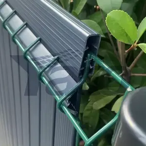 정원용 PVC 코팅 패널로 아연 도금 된 용접 벤딩 와이어 메쉬 울타리 장식
