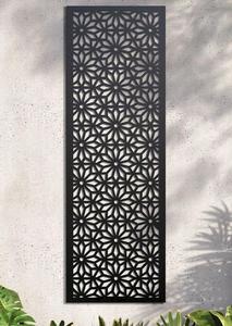 Elegante Arte Metálico Colgante de Pared con Acabado Antiguo, Hecho a Mano y Duradero para Decoración Interior de Hogares y Oficinas de Lujo - Product Image 1